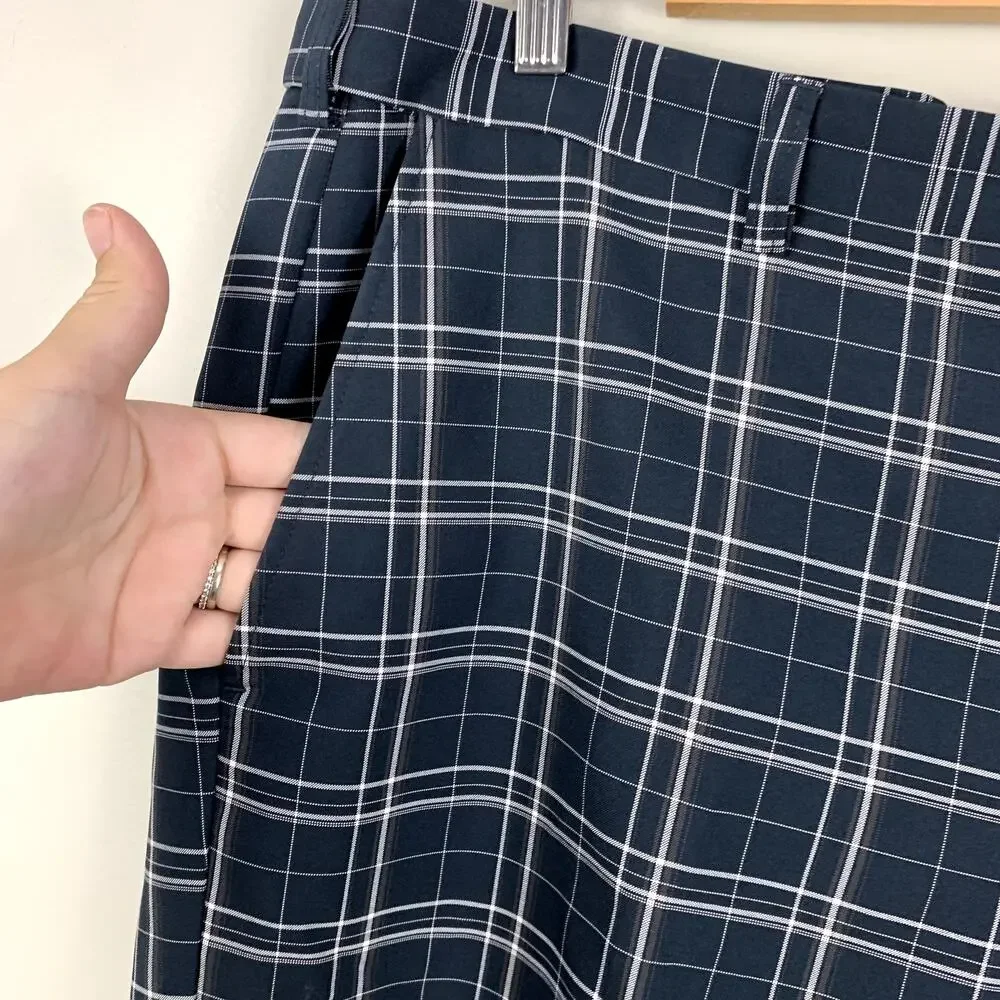 Haggar Moisture-Wicking Golf Plaid Shorts Men's Size 38